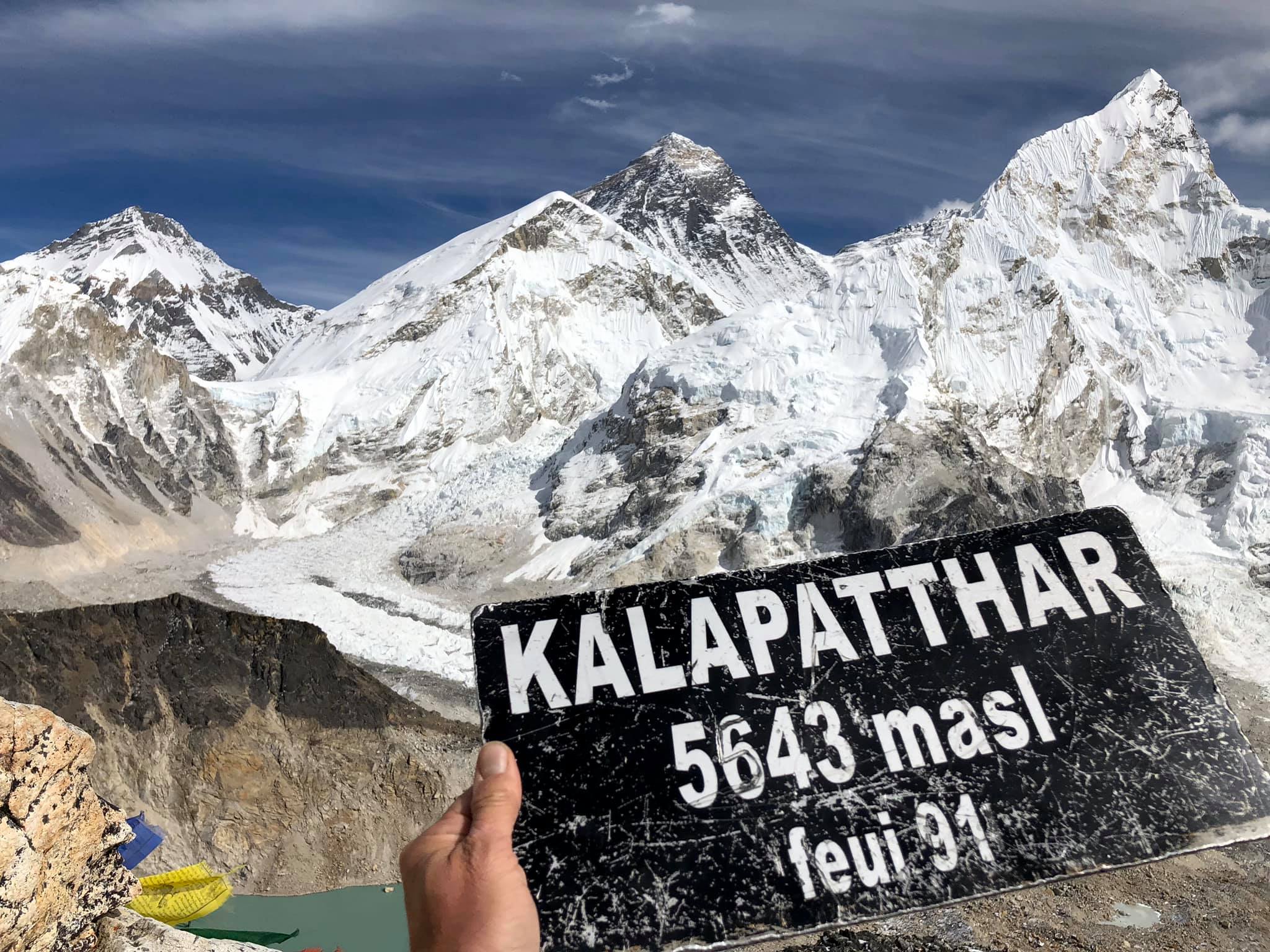Khumbutse, Everest i Nuptse ze szczytu Kalapattar